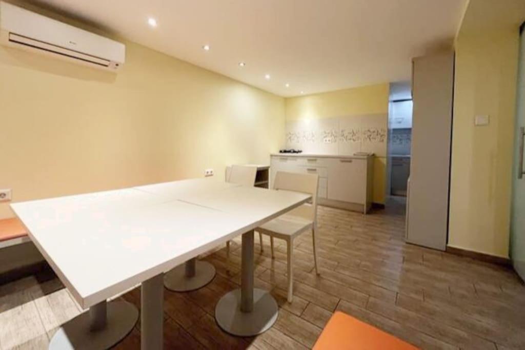Central Budapest- Podmaniczky Unit 5 Apartment Екстериор снимка